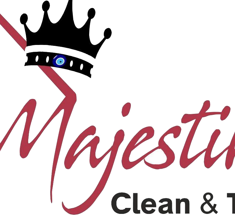 Majestic Clean — Logo (Krone mit Nazar-Auge, weinroter Schriftzug)